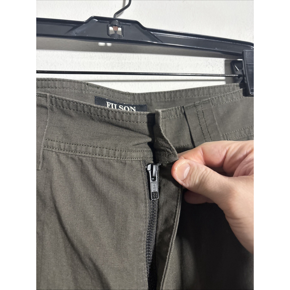 EUC Men’s Filson Field Cargo Pants Green Size 34 x 34 Outdoor Gorpcore Hiking - Picture 7 of 12
